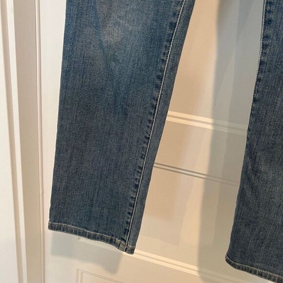 Joe's Jeans Women Size 28 Blue Wash Mid-Rise Straight Distressed Ankle Jeans - Picture 3 of 7